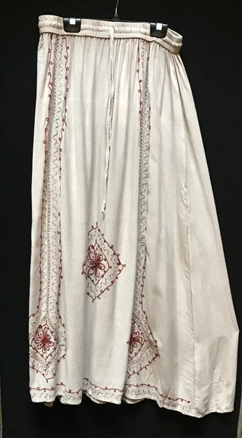 TIENDA HO 1815 EMBROIDERED RAYON SKIRT